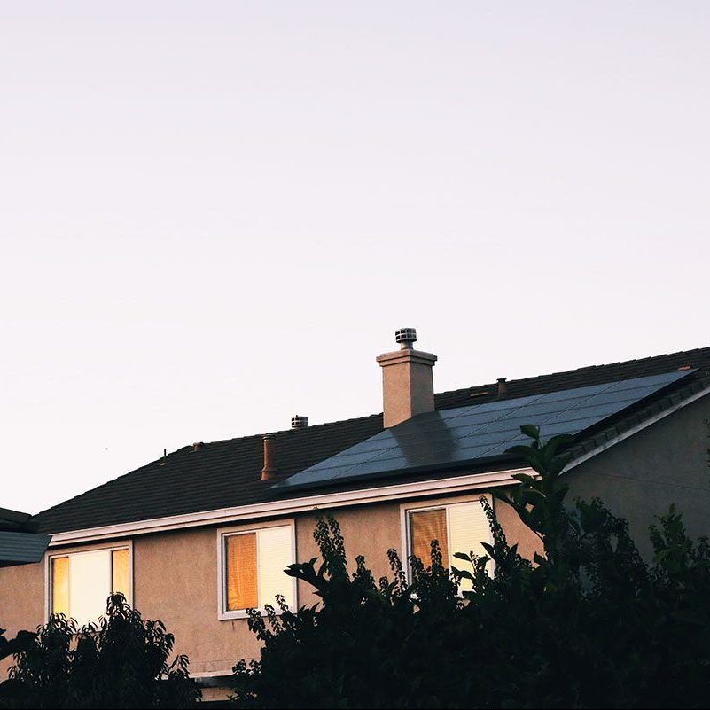 house with solar power system